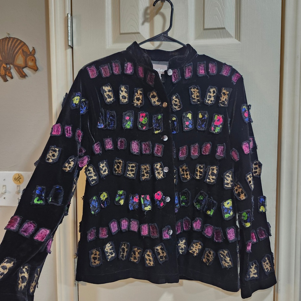 TanJay Black Velvet Patchwork Mock Neck Button Front Jacket Small J4T18202B